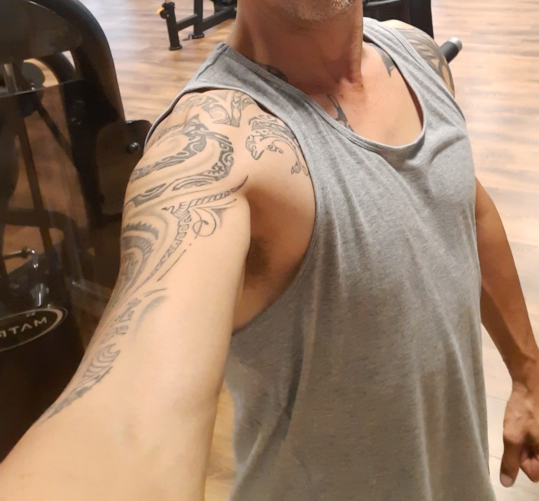 Emry - Villamblain - Loiret | Rencontre gay