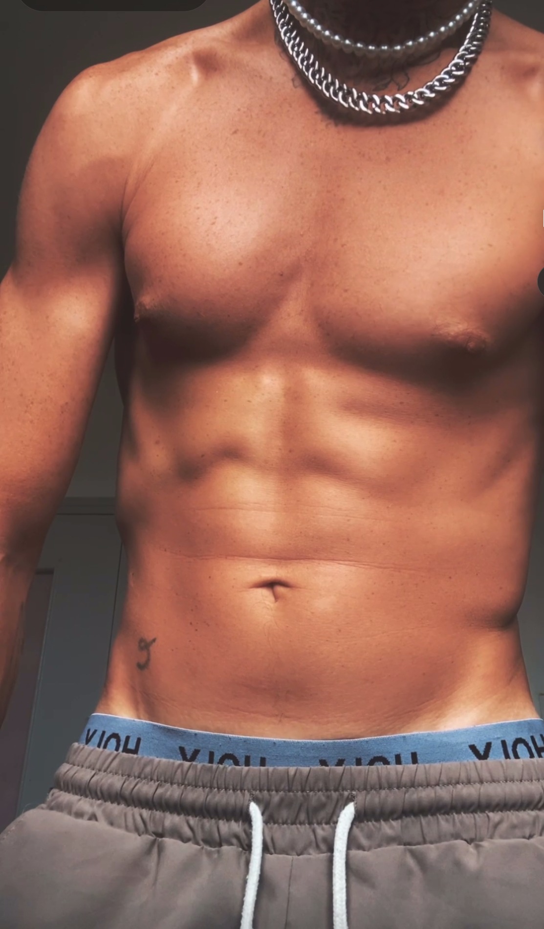 Abass - LeThieulin - Eure-et-Loir | Rencontre gay