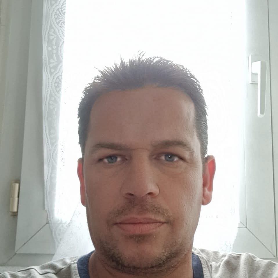 Kennan - Saint-Bomer - Eure-et-Loir | Rencontre gay