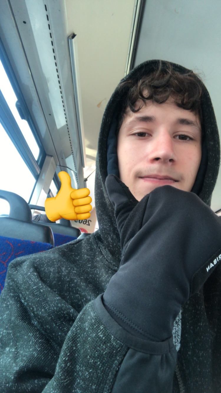Lee-roy - Hanches - Eure-et-Loir | Rencontre gay