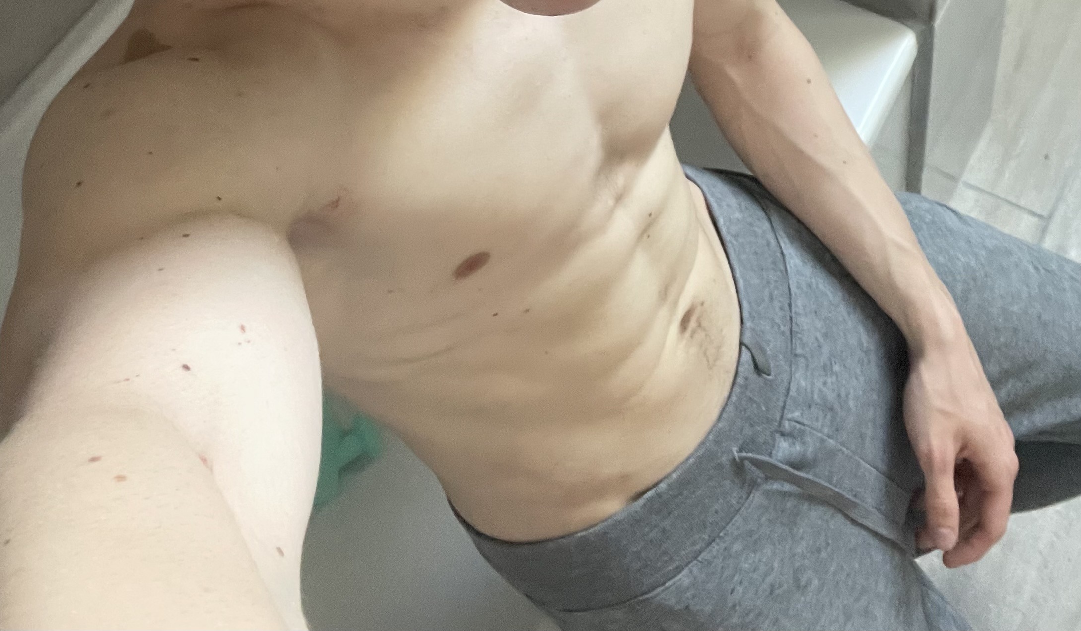 Kyron - LaCroix-en-Touraine - Indre-et-Loire | Rencontre gay