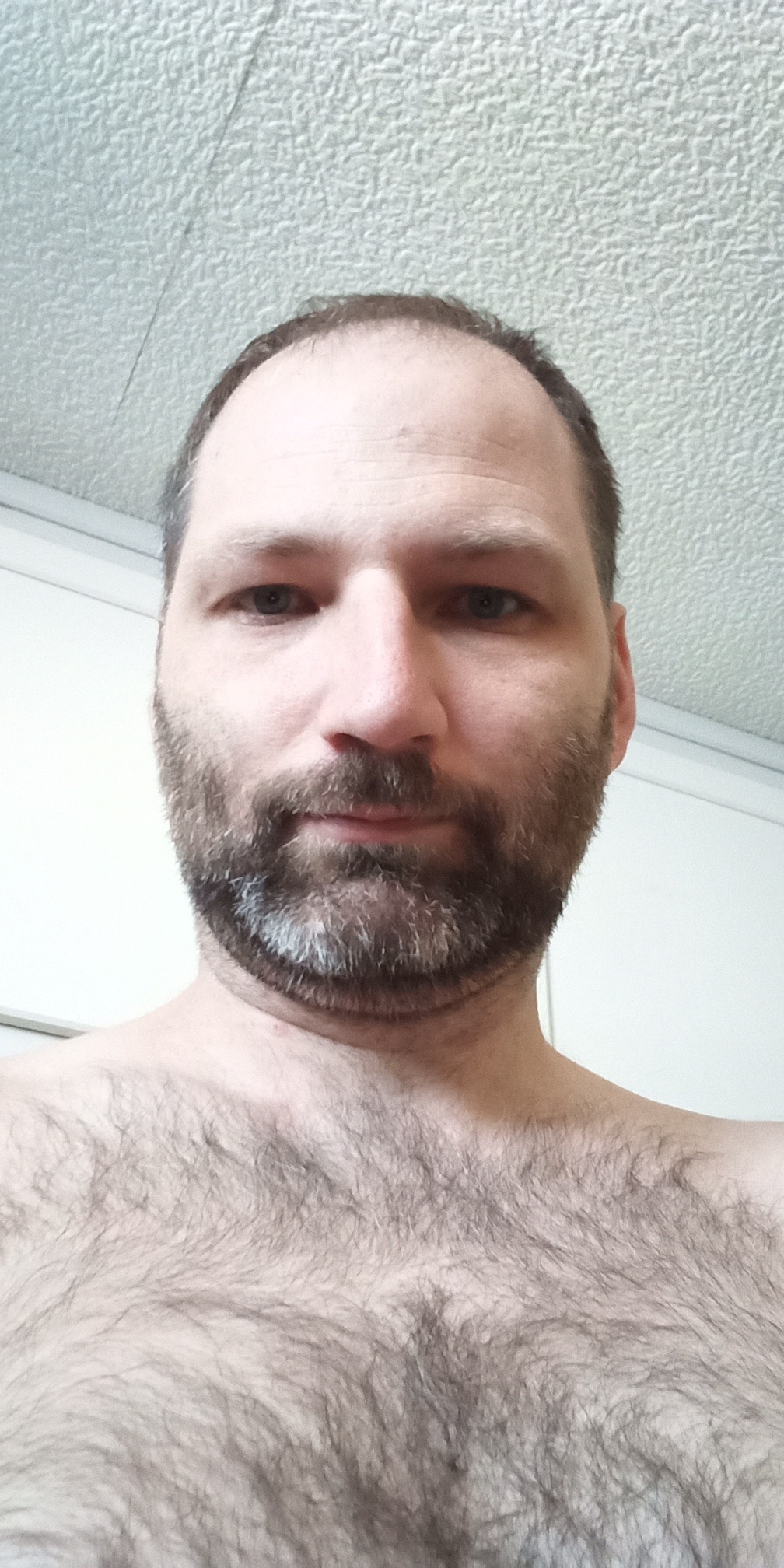 Redha - Sury-ès-Bois - Cher | Rencontre gay