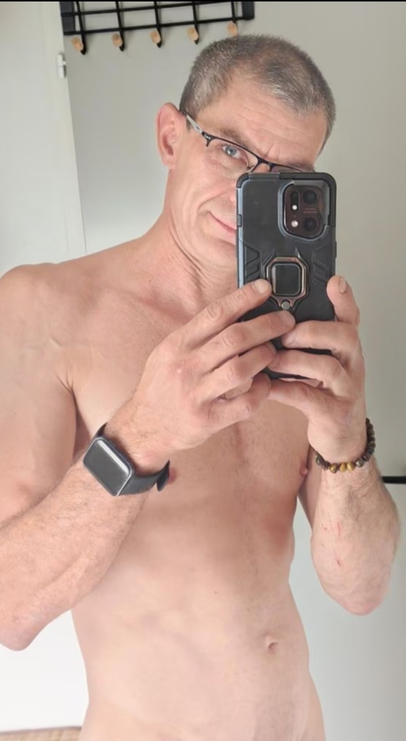 Yaron - Bullainville - Eure-et-Loir | Rencontre gay