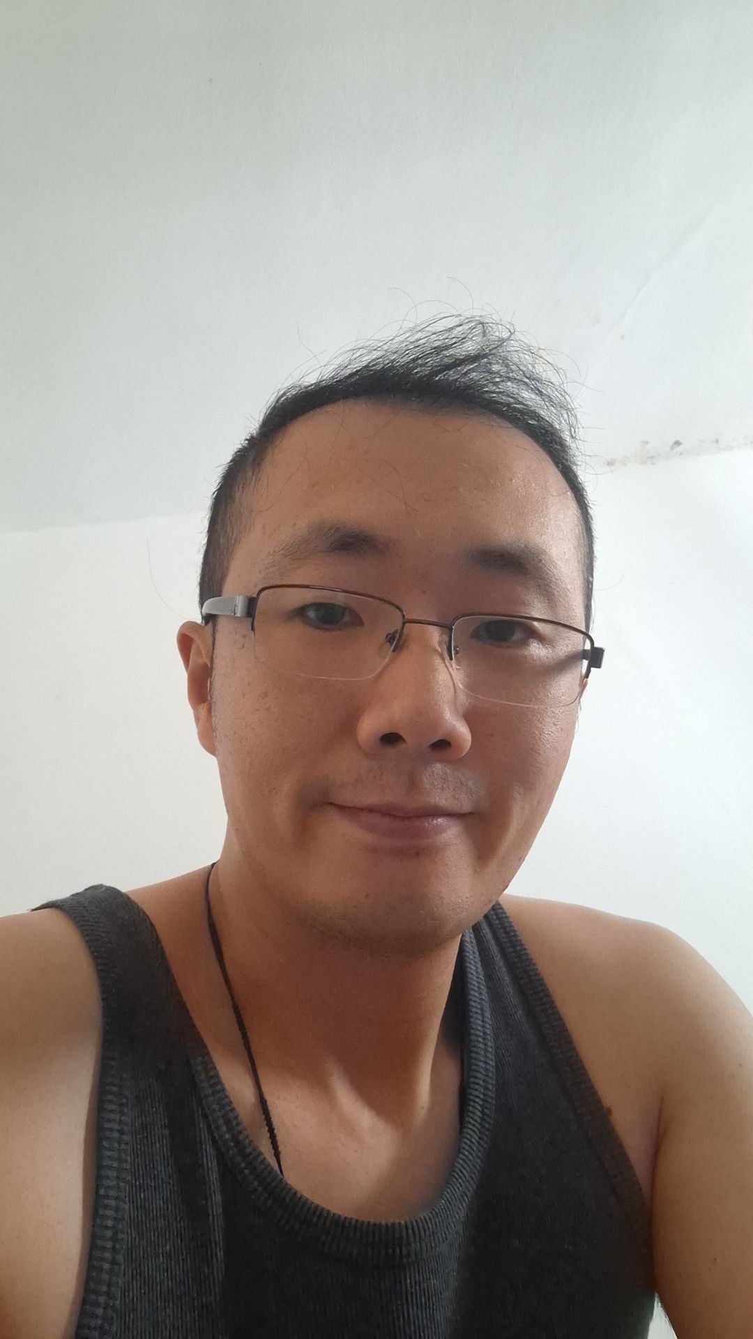 Taoufik - Villequiers - Cher | Rencontre gay