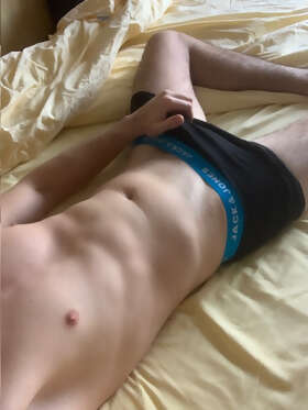 Yedidia - Saint-Laurent-des-Bois - Loir-et-Cher | Rencontre gay