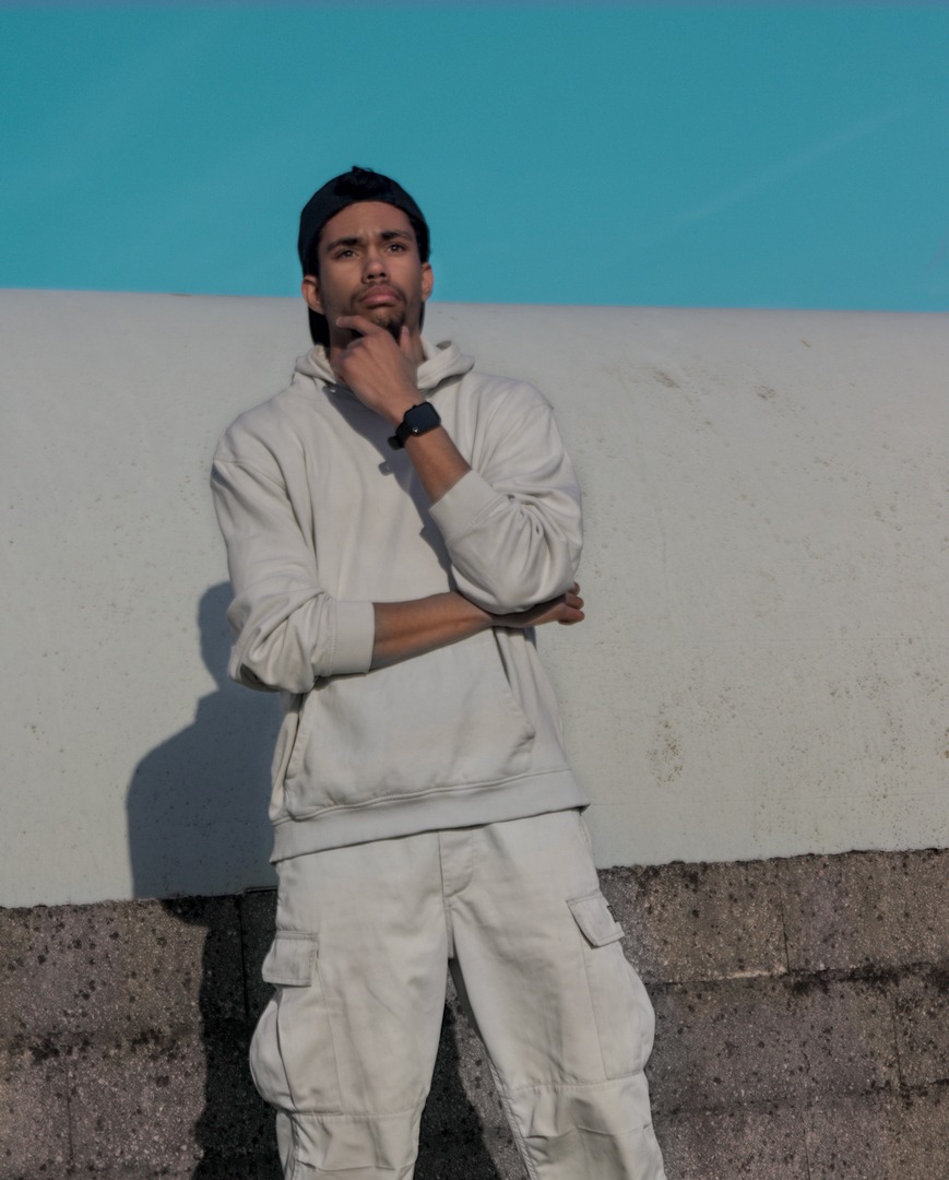 Wally - Oinville-sous-Auneau - Eure-et-Loir | Rencontre gay