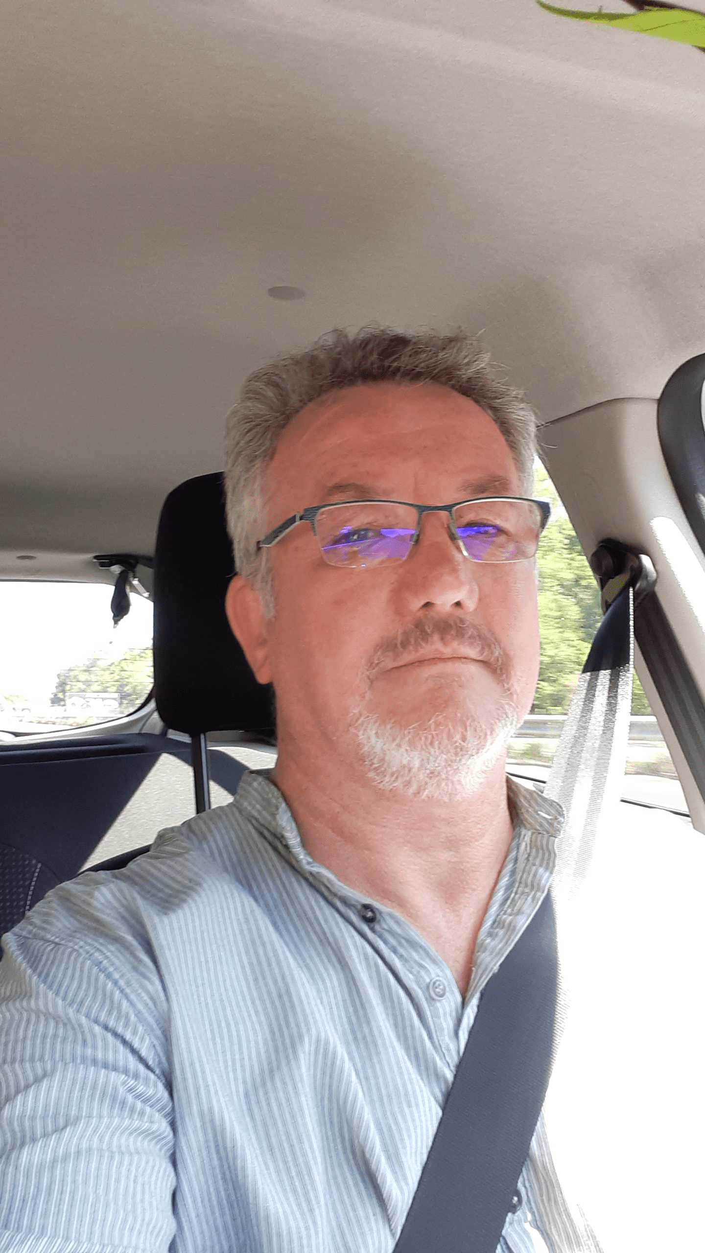 Karel - Barrou - Indre-et-Loire | Rencontre gay