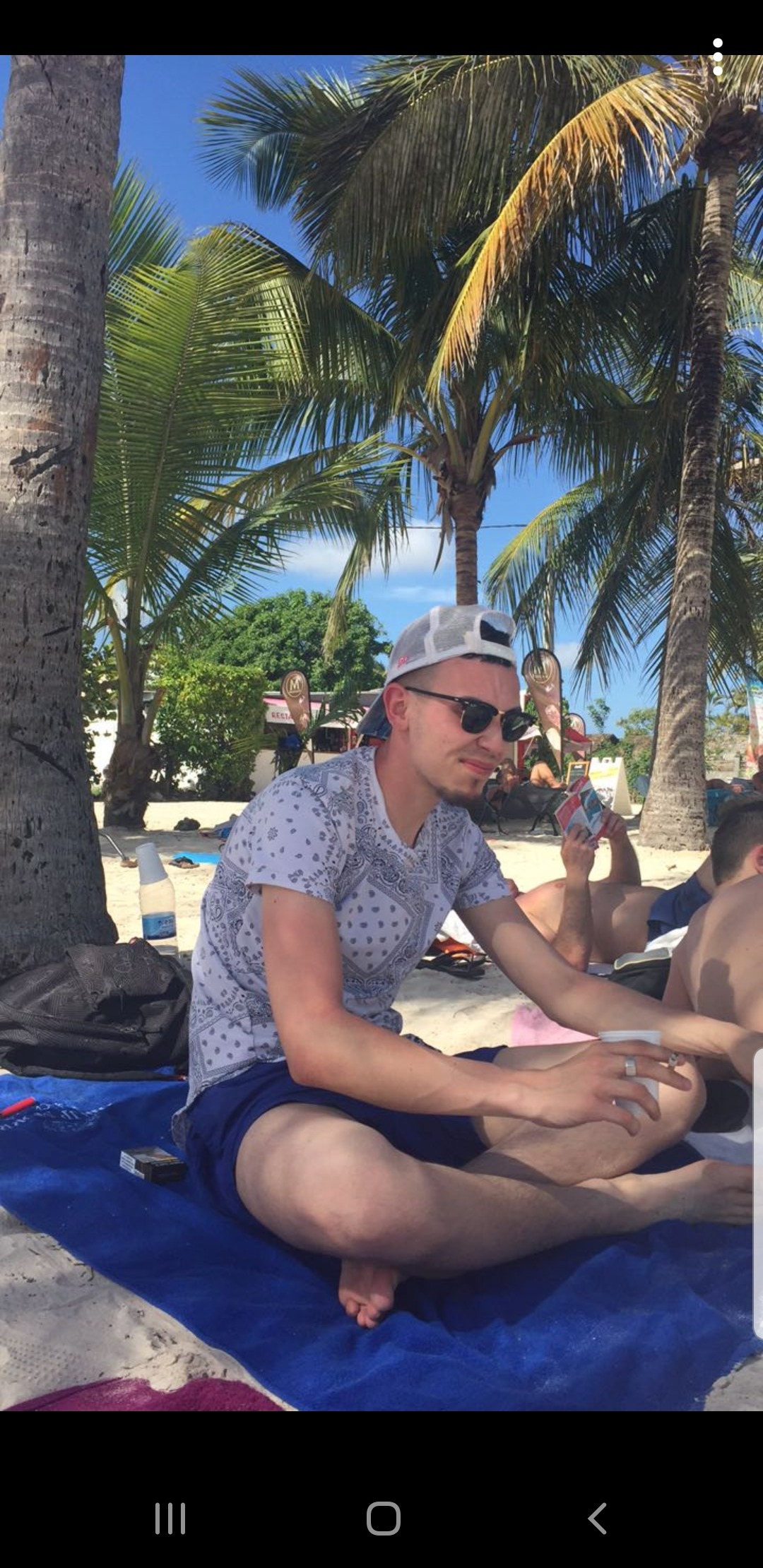 Khelil - Bauzy - Loir-et-Cher | Rencontre gay