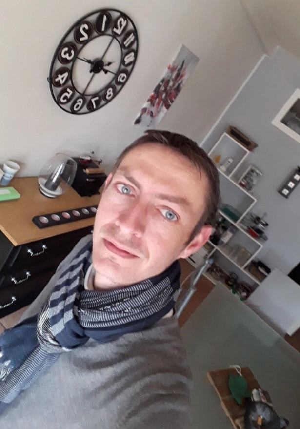 Nam - Artins - Loir-et-Cher | Rencontre gay