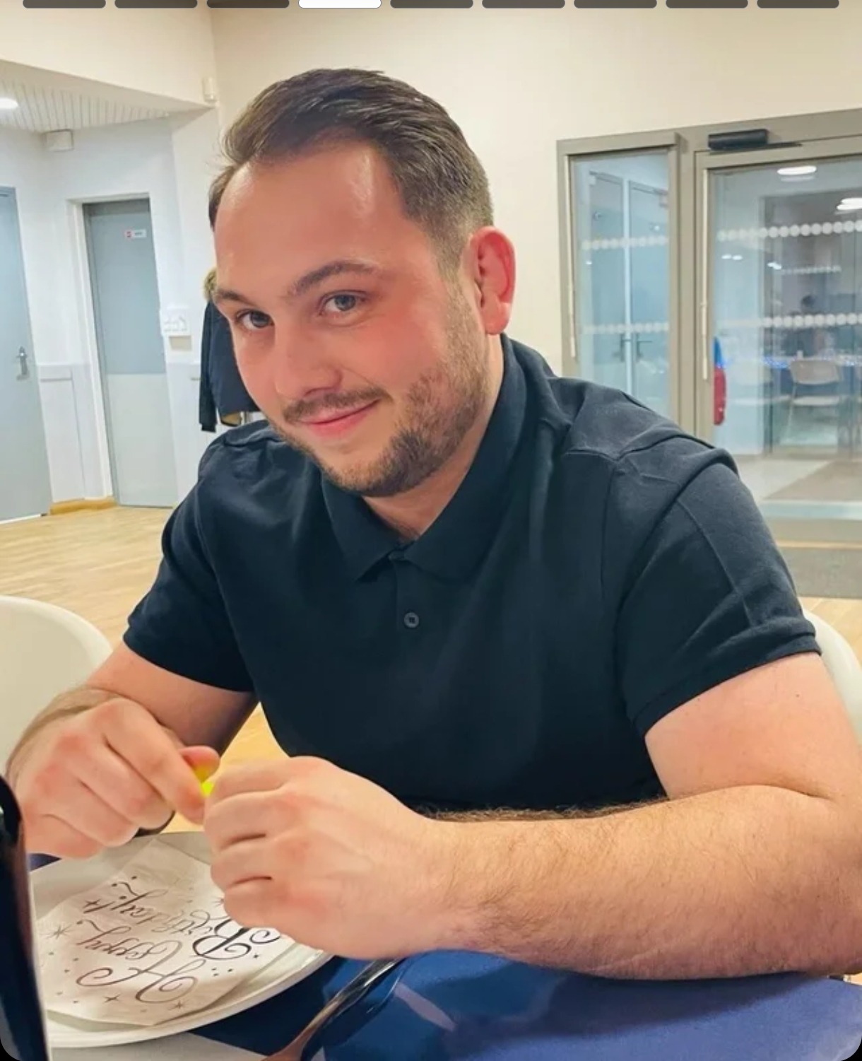 Elamine - Avord - Cher | Rencontre gay