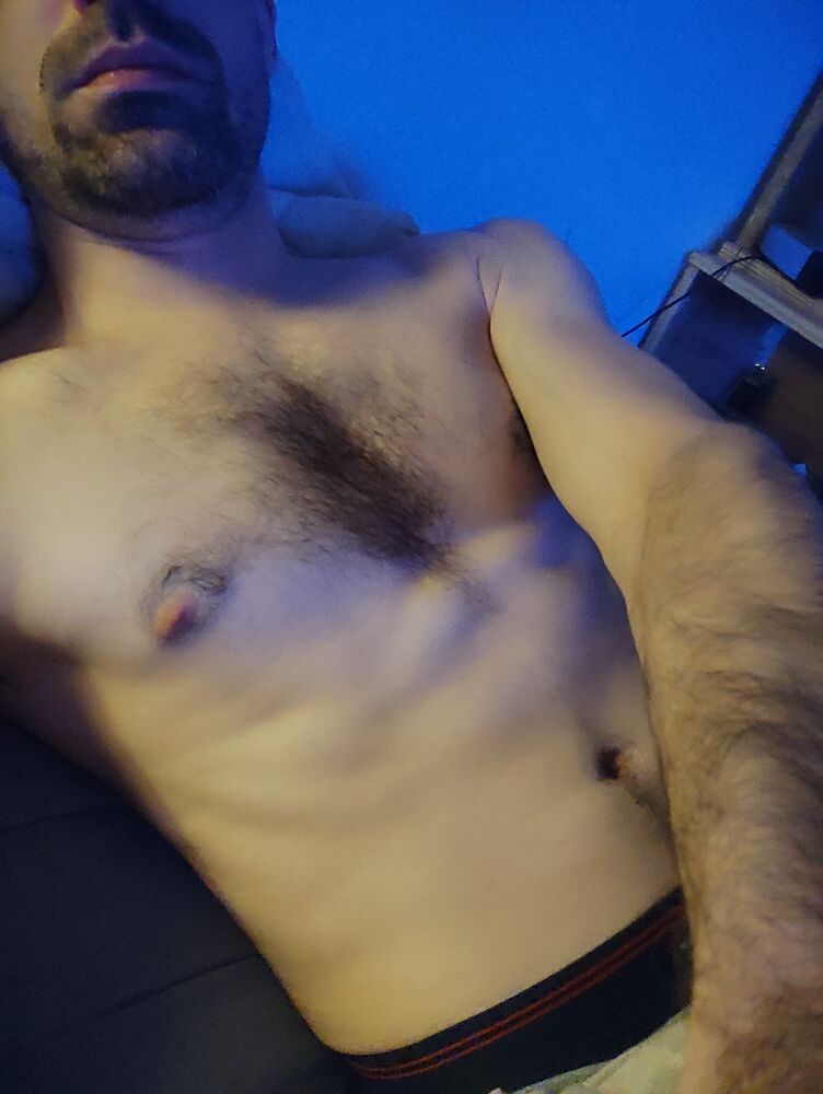 Mouayad - Saint-Jean-Pierre-Fixte - Eure-et-Loir | Rencontre gay