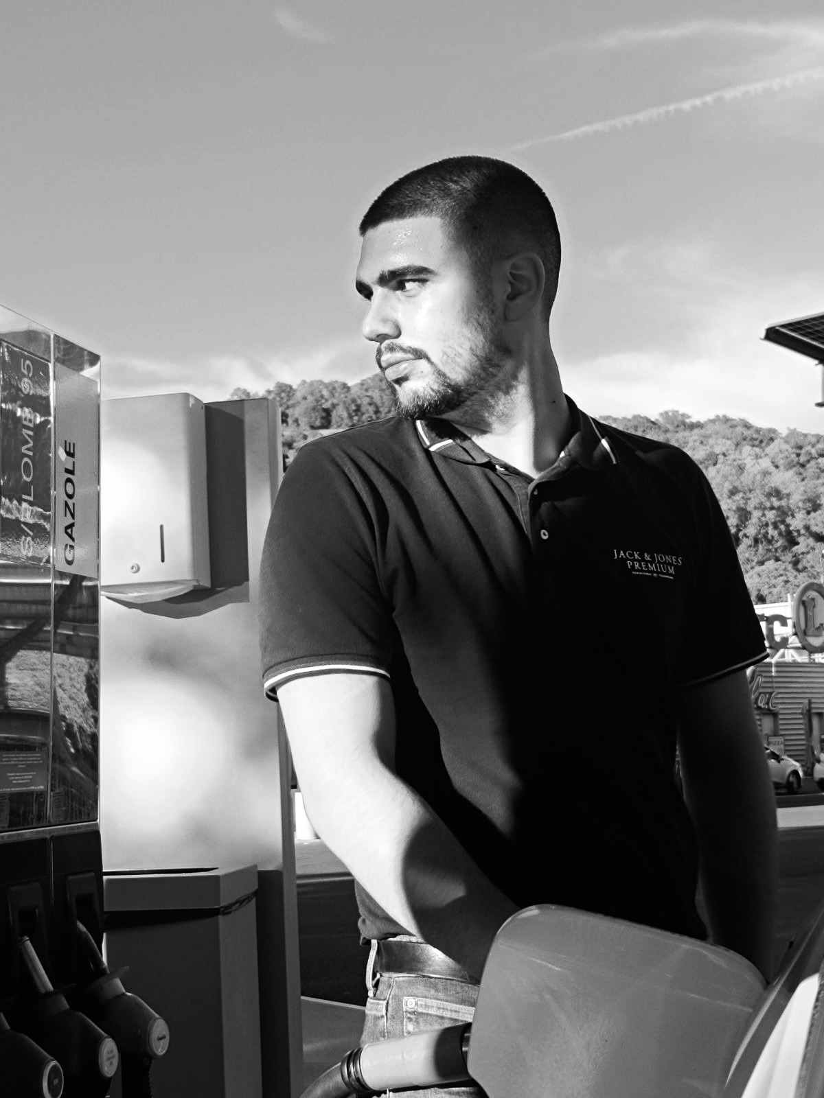 Nolane - Barjouville - Eure-et-Loir | Rencontre gay