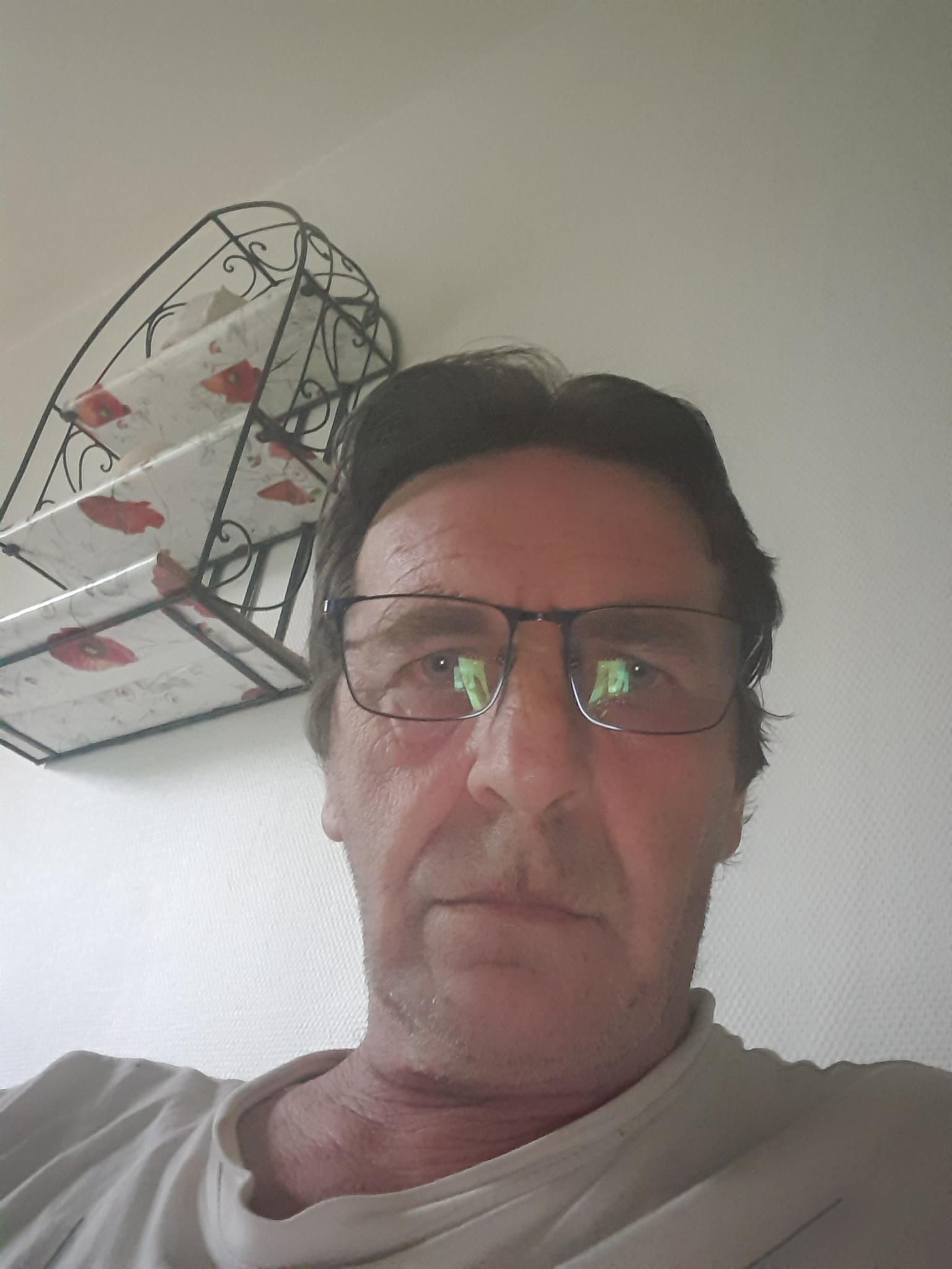 Amon - Nogent-le-Roi - Eure-et-Loir | Rencontre gay